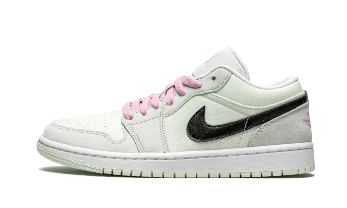 Air Jordan 1 Low Barely Green