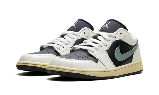 Air Jordan 1 Low Jade Smoke (Women's)