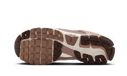 Nike Zoom Vomero 5 Dusted Clay - HF1553-200