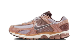 Nike Zoom Vomero 5 Dusted Clay - HF1553-200