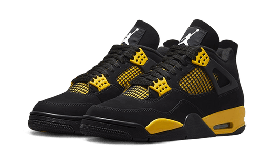 air-jordan-4-retro-thunder-2023-runstock