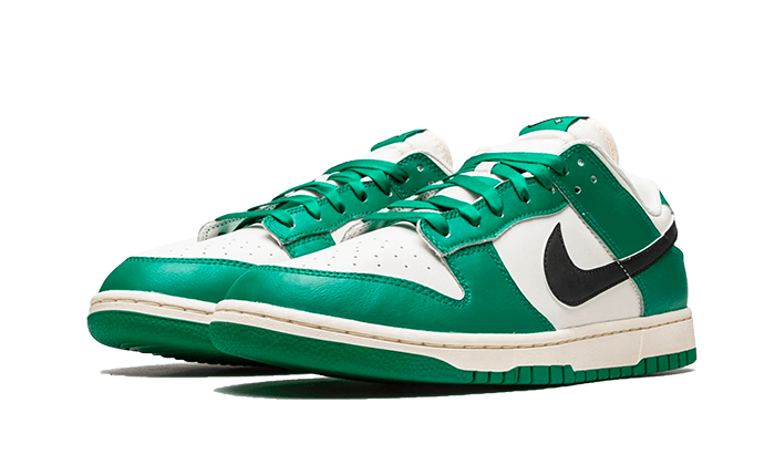 dunk-low-se-lottery-green-pale-ivory-runstock