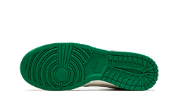 dunk-low-se-lottery-green-pale-ivory-runstock