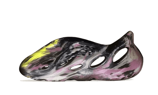 yeezy-foam-rnnr-mx-carbon-aplug-pl