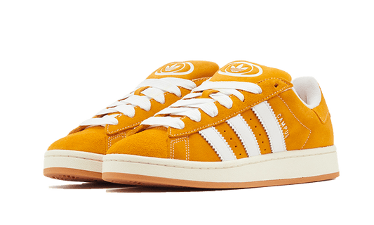 campus-00s-pantone-cloud-white-aplug-pl