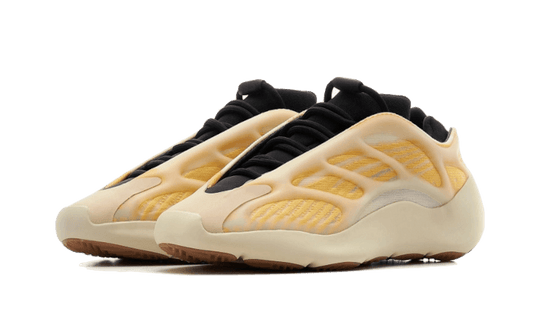yeezy-700-v3-mono-safflower-runstock