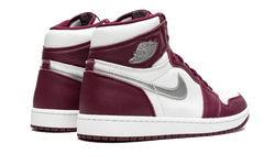 air-jordan-1-retro-high-og-bordeaux-runstock