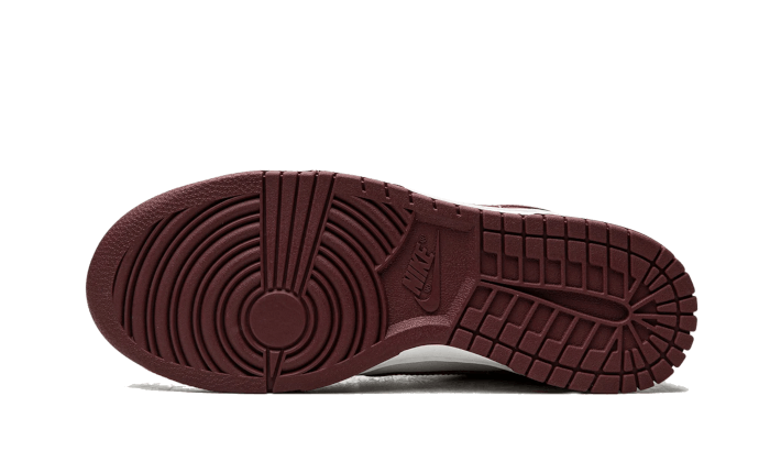 dunk-low-bordeaux-aplug-pl