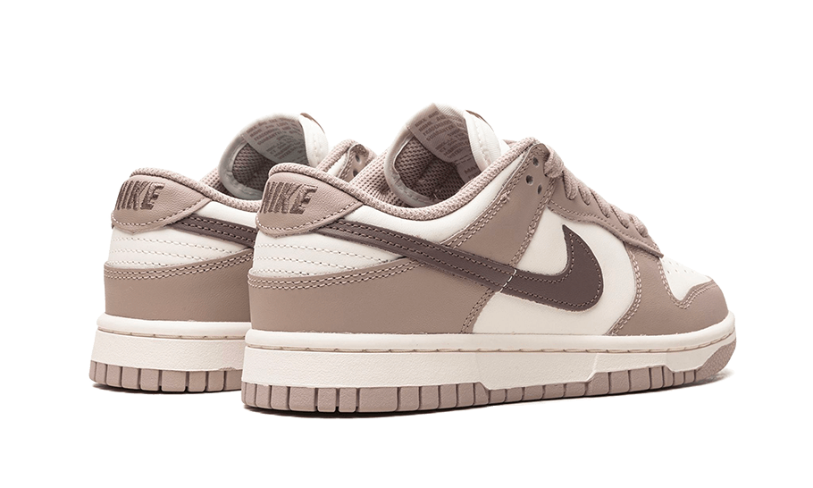 dunk-low-diffused-taupe-aplug-pl