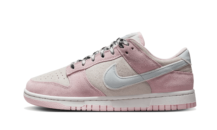 dunk-low-lx-pink-foam-runstock