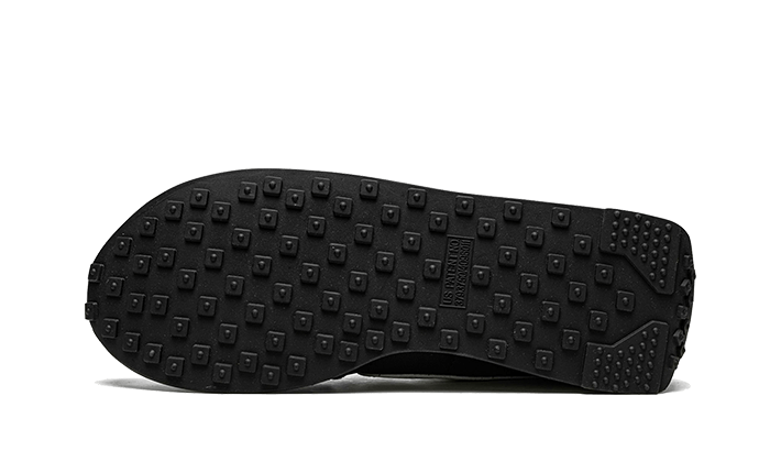 waffle-trainer-2-black-white-aplug-pl