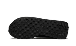 waffle-trainer-2-black-white-aplug-pl