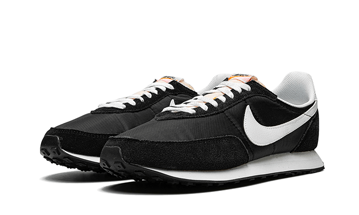 waffle-trainer-2-black-white-aplug-pl