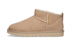 classic-ultra-mini-boot-sand-aplug-pl