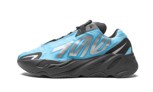 yeezy-700-mnvn-bright-cyan-aplug-pl