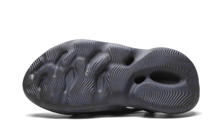 yeezy-foam-rnnr-mineral-blue-aplug-pl