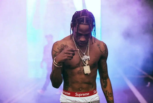 Jaki rozmiar bokserek Supreme? Odpowiedź na to i wiele innych pytań o bokserki raperów