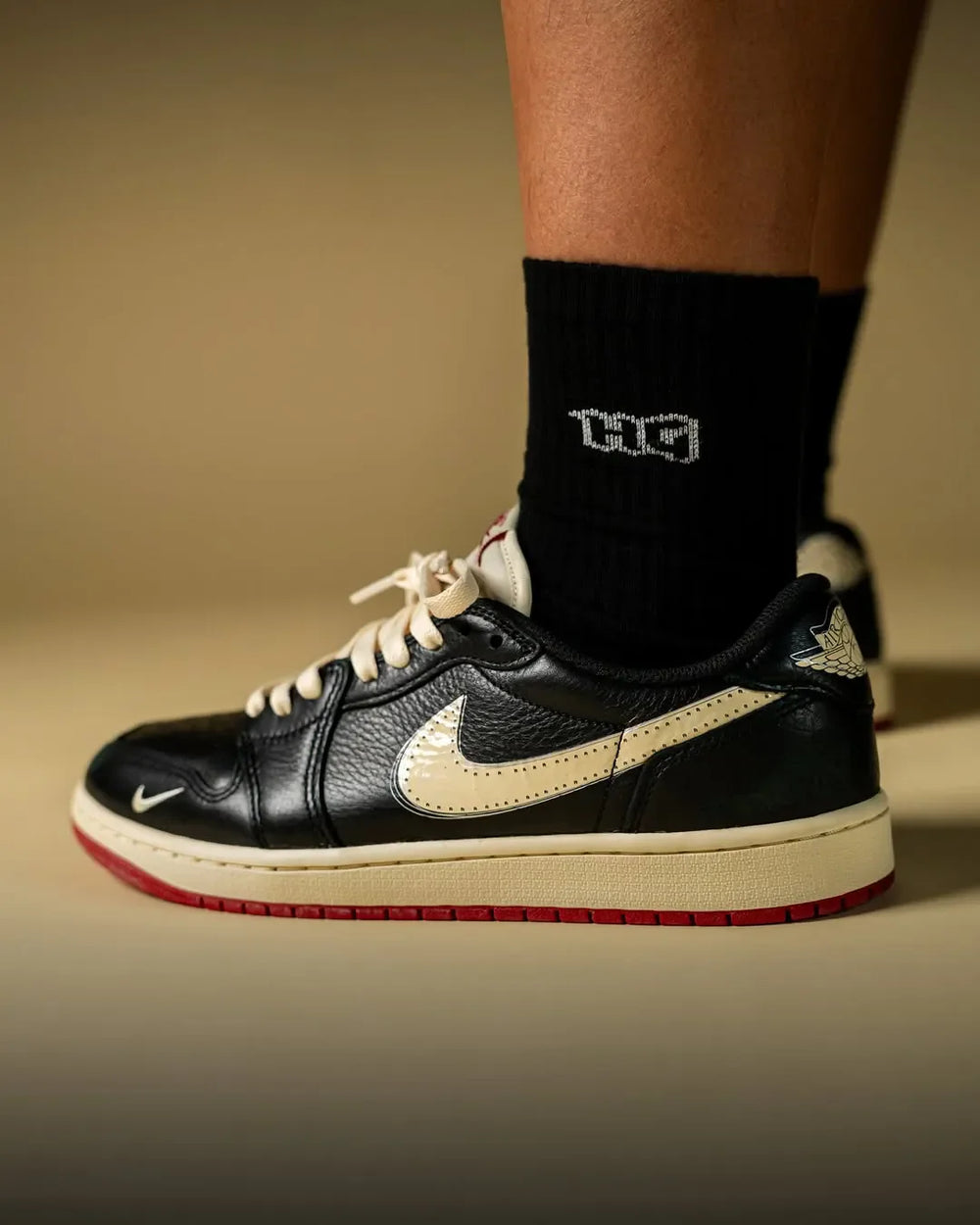 Nowy drop na horyzoncie! Nigel Sylvester x Air Jordan 1 Low OG „Nitro”