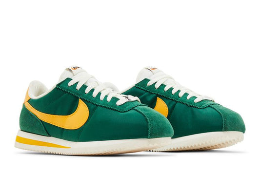 Nike Cortez Gorge Green Yellow Ochre - HF1435-300