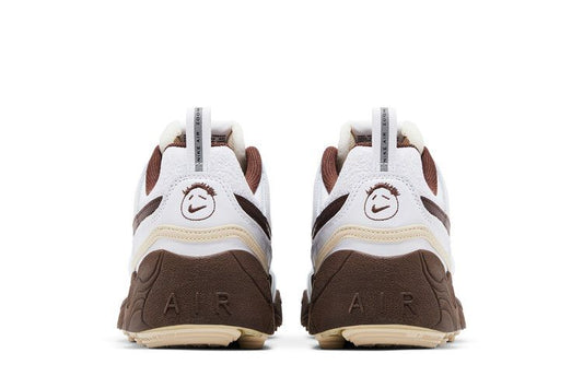 Zoom Field Jaxx Travis Scott Light Chocolate - HQ3073-100