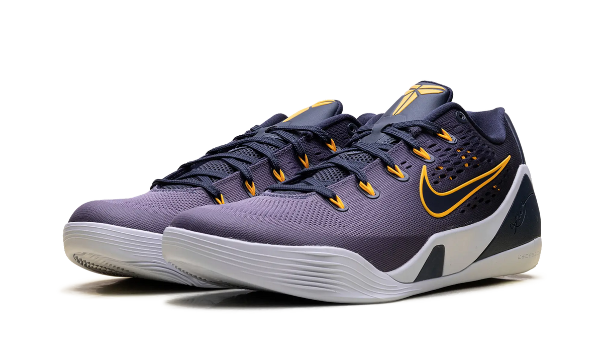 Nike Kobe 9 EM Low Protro Fade