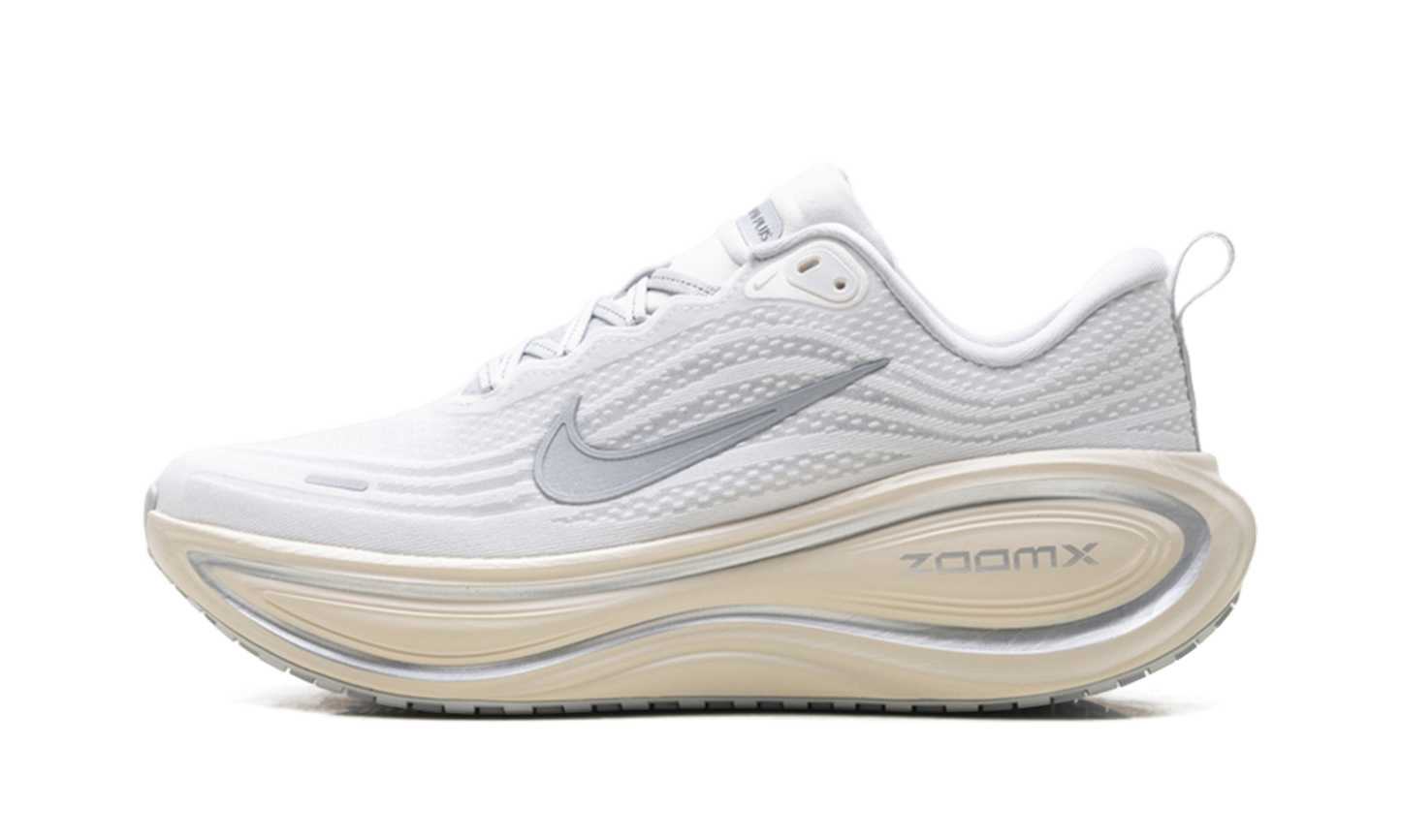 Nike Vomero Plus Running is Mental