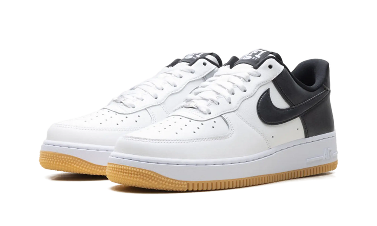 Nike Air Force 1 Low '07 LV8 White Black Metallic Silver