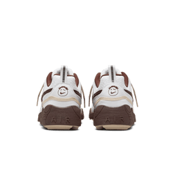 Zoom Field Jaxx Travis Scott Light Chocolate