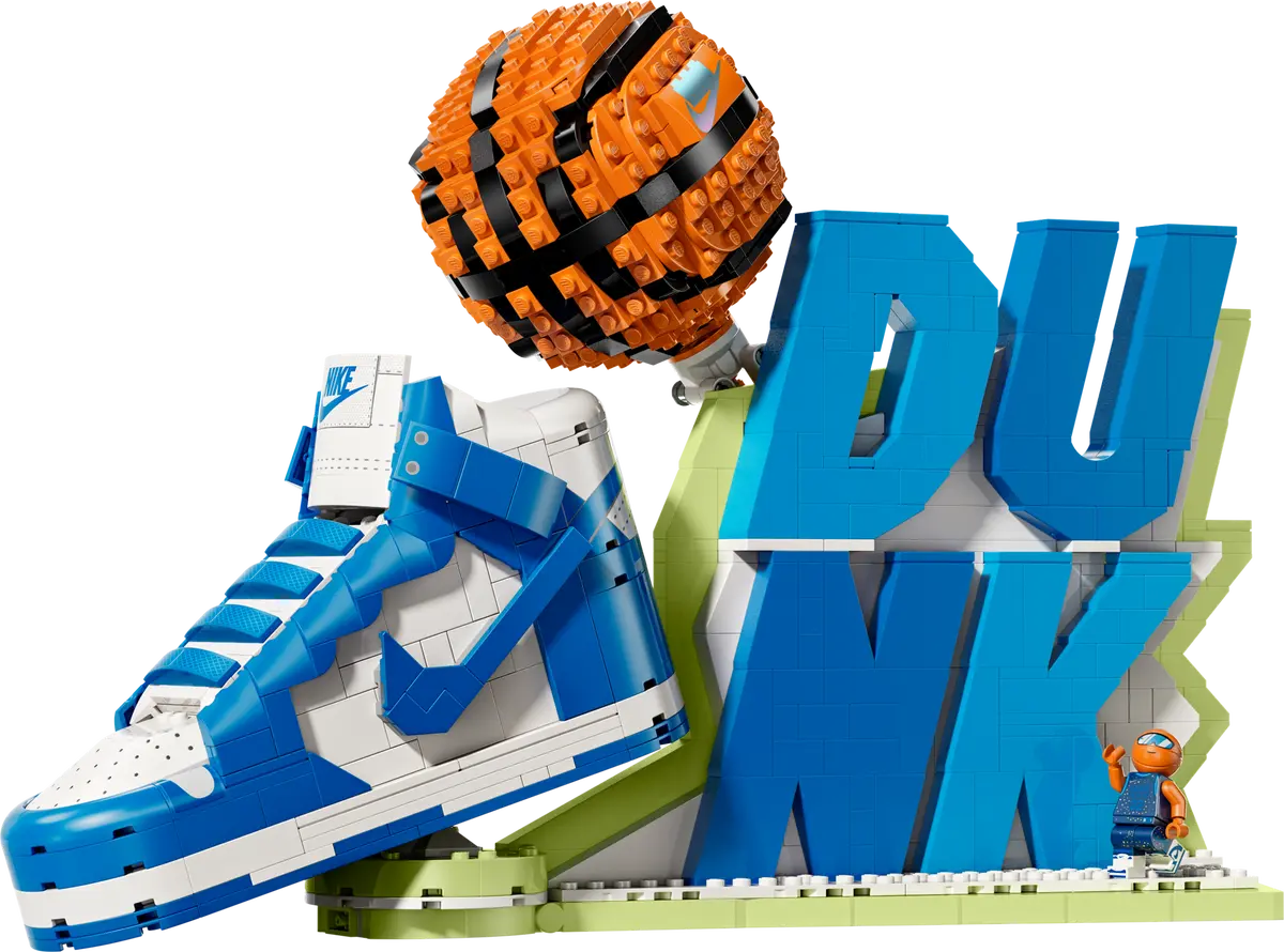 LEGO Nike Dunk Set 43008