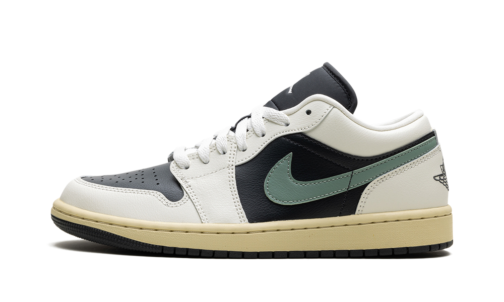 Air Jordan 1 Low Jade Smoke (Women's)