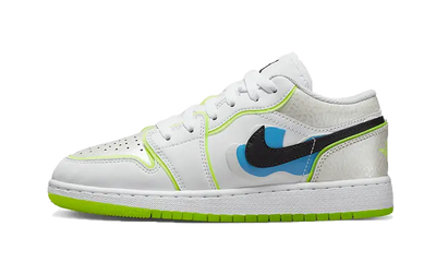 Air Jordan 1 Low SE Warped Swoosh - Aplug