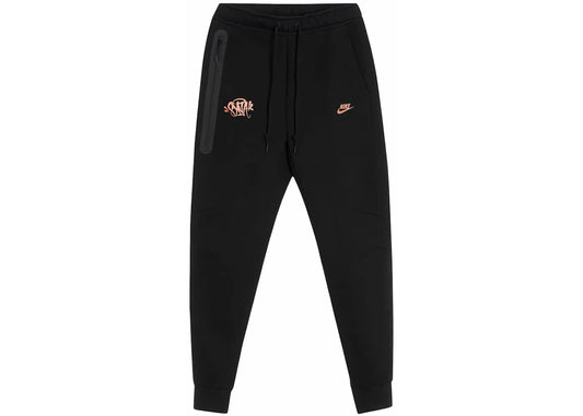 Nike Sportswear Tech Fleece x Central Cee Joggers Black/Metallic Red Bronze - HQ3749-010