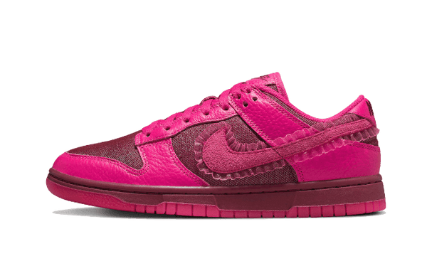 Nike Dunk Low Valentines Day (2022) - DQ9324-600