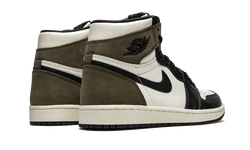 Air Jordan 1 High Dark Mocha - 555088-105