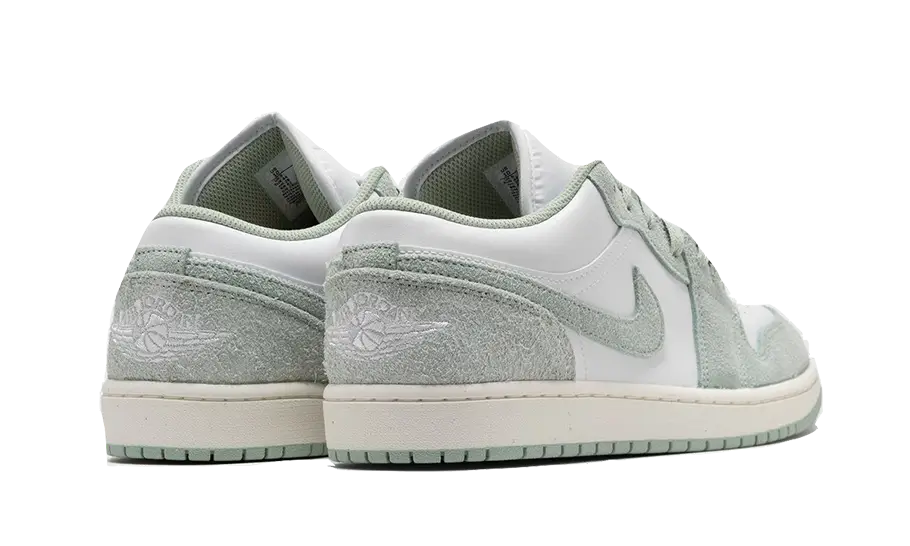 Air Jordan Air Jordan 1 Low SE White Seafoam - FN9137-131