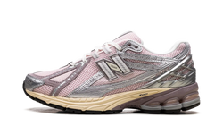New Balance New Balance 1906R Rose Sugar Silver