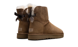 UGG UGG Mini Bailey Bow II Chestnut (Women's)
