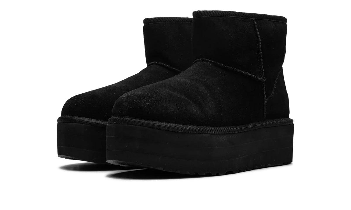 UGG UGG Classic Mini Platform Boot Black (Women's)