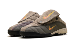 Nike Nike Total 90 Mule Kids of Immigrants Khaki