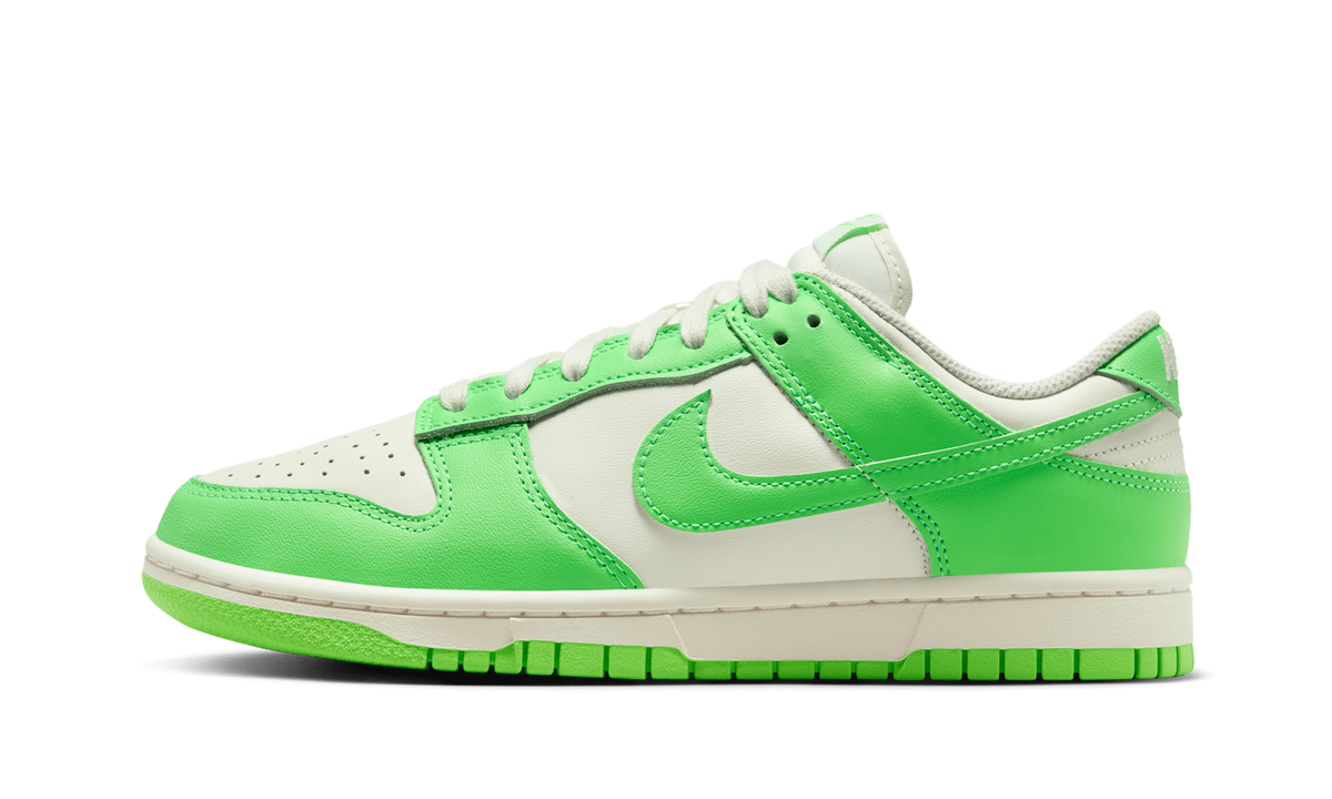 Nike Dunk Low Green Strike (Women's)