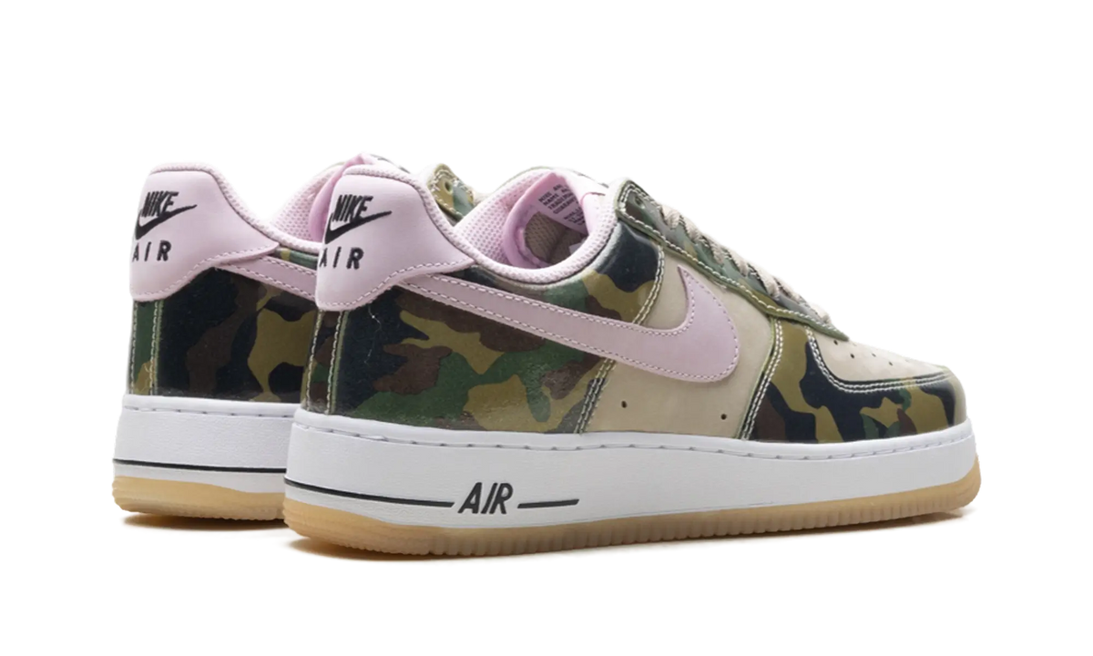 Nike Air Force 1 Low '07 LV8 Patent Camo Pink