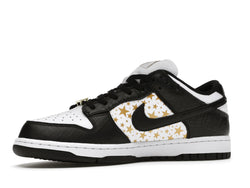 SB Dunk Low Supreme Stars Black (2021) - DH3228-102