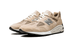 New Balance 990 V2 Kith Tannin - M990KS2