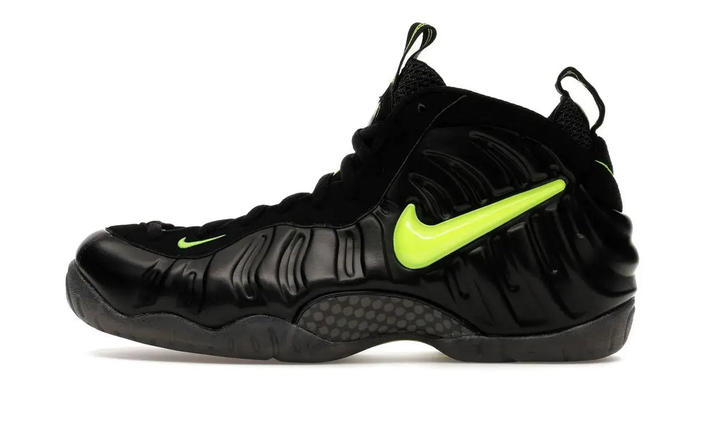 Nike Air Foamposite Pro Black Voltage Yellow