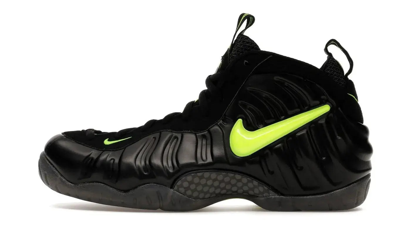 Nike Air Foamposite Pro Black Voltage Yellow