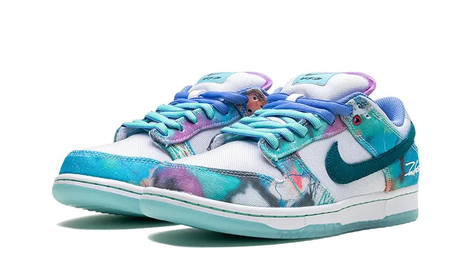 Nike SB Dunk Low Futura Laboratories Bleached Aqua - HF6061-400