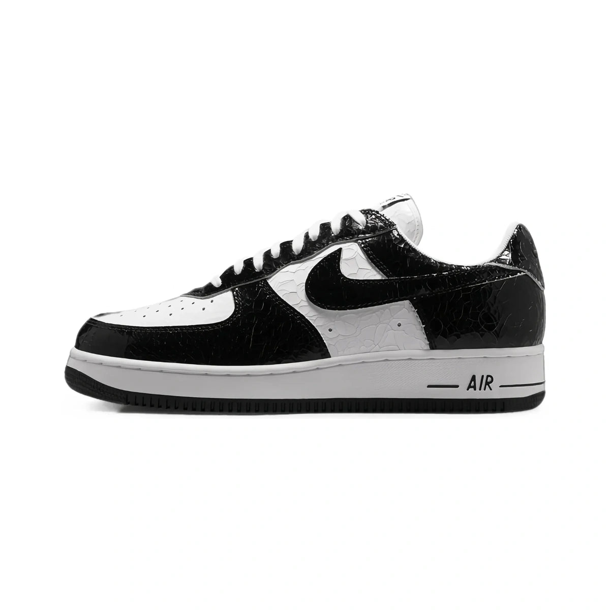 Nike Nike Air Force 1 Low '01 Cracked Leather Black White