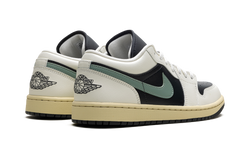 Air Jordan 1 Low Jade Smoke (Women's)