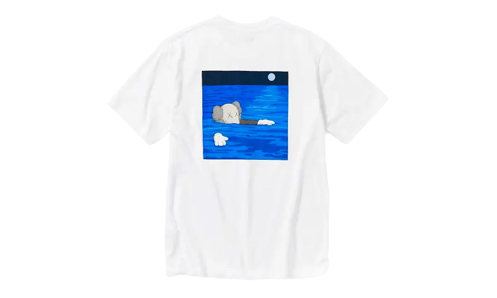 Uniqlo T-Shirt KAWS Artbook Cover