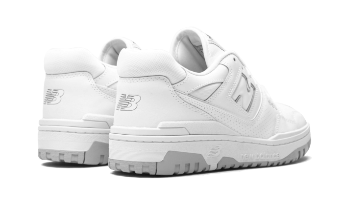 550-white-grey-aplug-pl